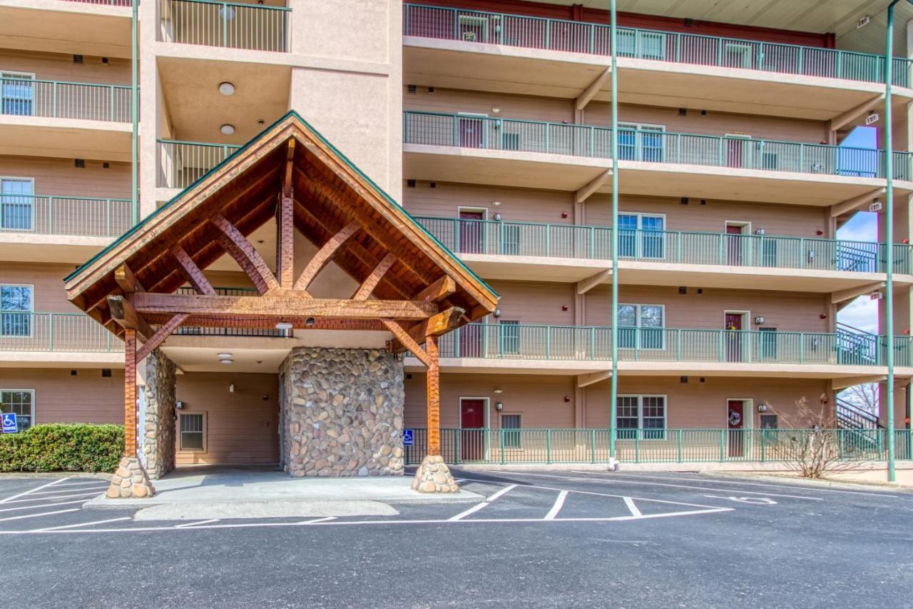 Gorgeous 2Bd 2Bth Condo With Mountain Views Pool Hot Tub Game Room Close To Parkway Pigeon Forge Εξωτερικό φωτογραφία